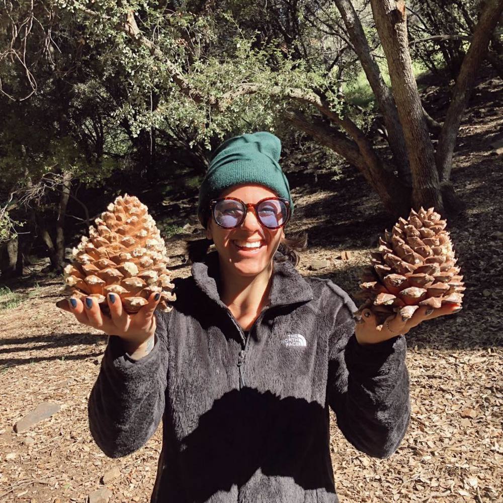 Meet your Posher, Monica